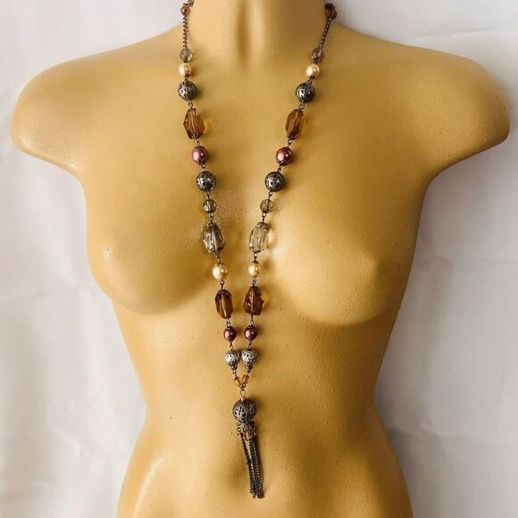 Silver Tone Tassel Necklace Filigree Beads Molded Plastic Beads Faux Pearl 1458 - Picture 1 of 9
